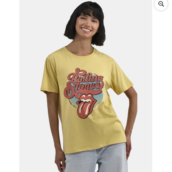 NWT Women’s Rolling Stones Rhinestone Embellished Graphic Tee T-Shirt - Picture 2 of 4